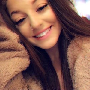 Meet your Posher, Michaela